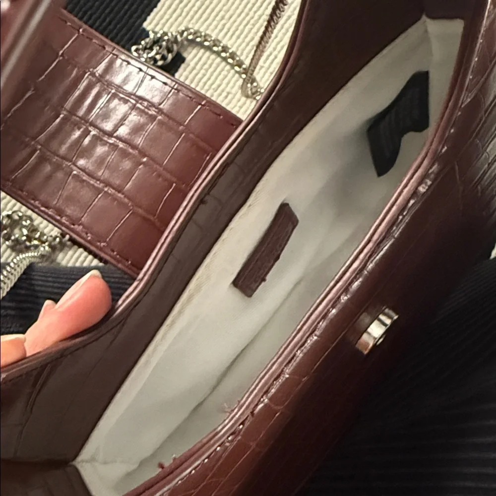 Maroon Women’s Classic Croc-Embossed Buckle Shoulder Bag - Picture 6 of 8